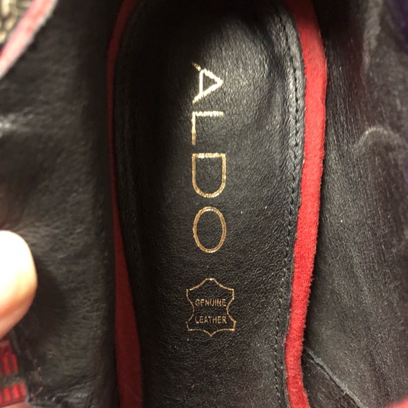 GENUINE LEATHER Aldo 51/2” heels - Picture 4 of 6